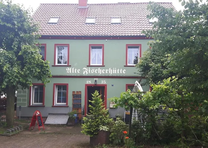 بيت ريفي Alte Fischerhuette Altfriesack